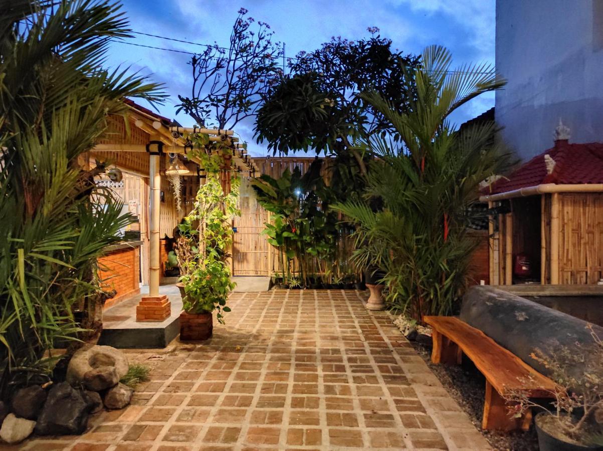 Kubu Di-Kayla's Otel Sanur Dış mekan fotoğraf